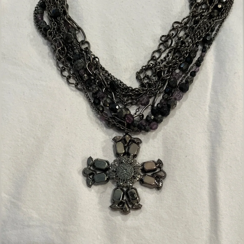 Stunning, dark blue black and purple, multi strand cross neck… - Picture 13 of 17